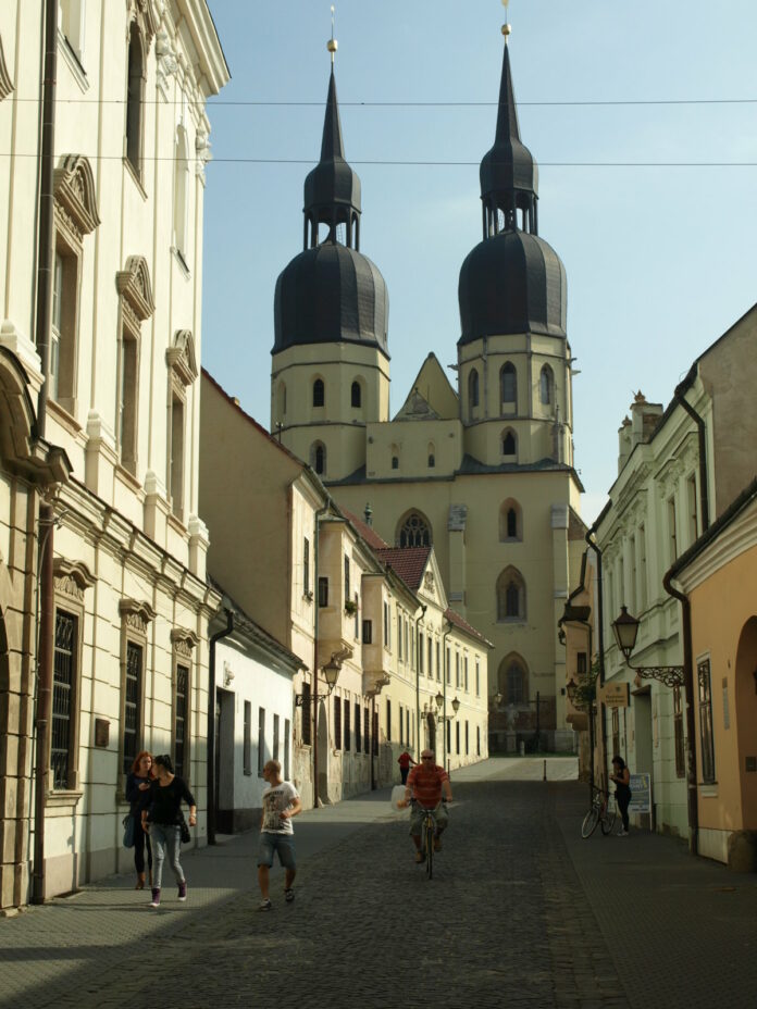 Trnava, Bazilika sv. Mikuláša