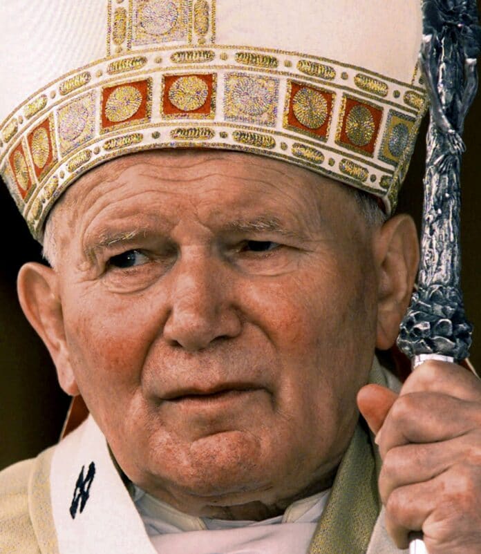archívna snímka Ján Pavol II portrét nedoité narodeniny kubánska návteva oma celebrovanie bohosluba Svätý Otec vlastné meno Poliak Karol Józef Wojtyla po¾ské osobnosti pontifikát r. 1978 - 2005 rímskokatolícka cirkev zahranièné návtevy