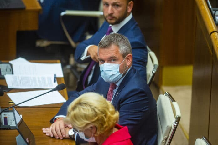 Matú utaj Etok, Peter Pellegrini, ¼ubica Laáková