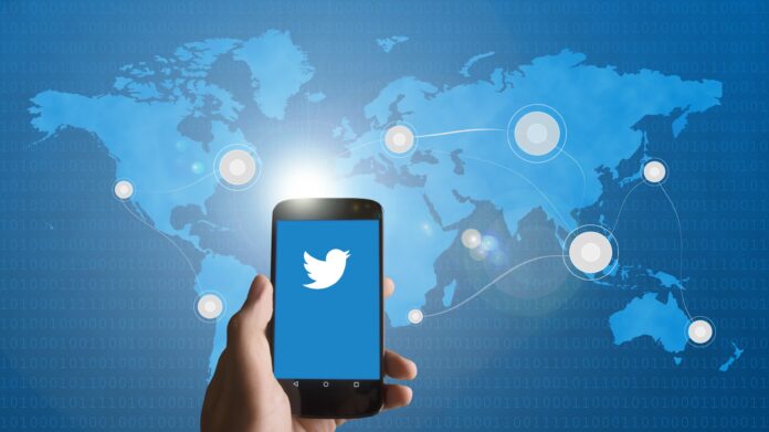 smartphone, twitter, mobile phone