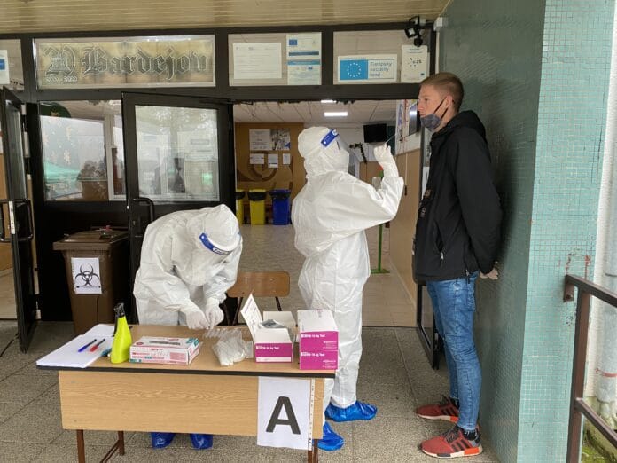 celoploné testovania na ochorenie COVID-19 v Bardejove