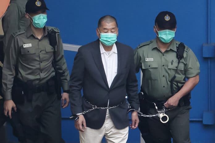 Čína Hongkong magnát Lai kaucia prepustenie