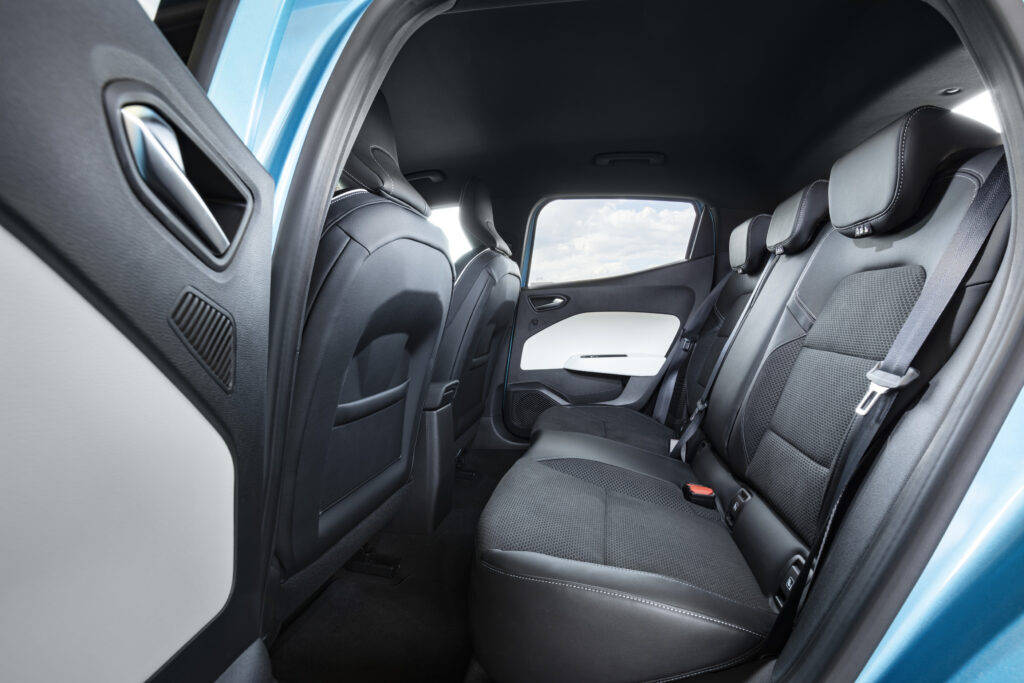 Renault Clio E-Tech 140