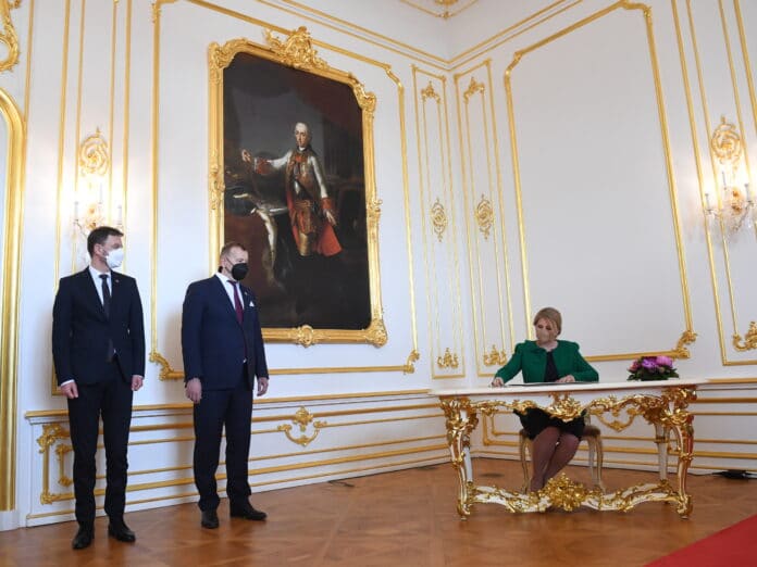 Najvyšší ústavní činitelia podpísali sprievodný list k plánu obnovy