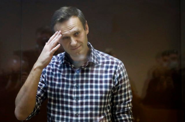 Amnesty International si pripomenula rok od zadržania Navaľného