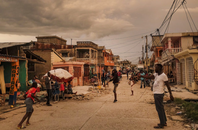 Zemetrasenie na Haiti zabilo už vyše 1 400 ľudí