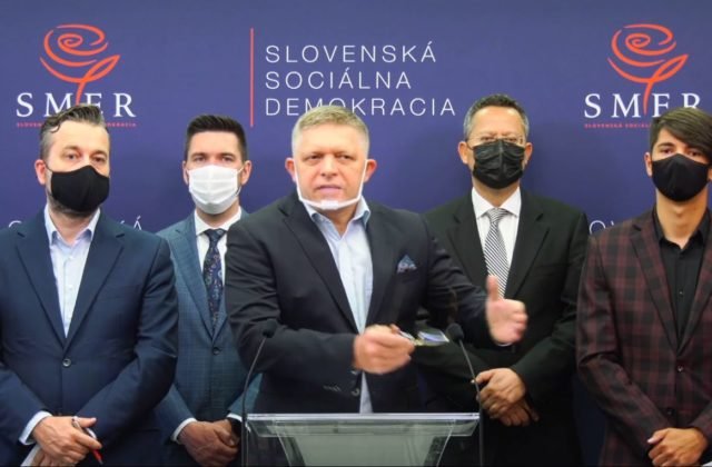 Ústavný súd nevyhovel návrhu poslancov Smeru