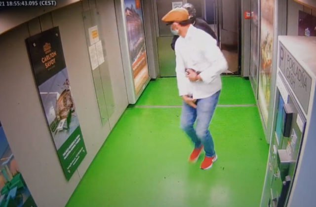 Bratislavský butik s luxusnými hodinkami vykradli