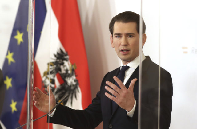 Rakúski Zelení vyzvali svojho koaličného partnera ÖVP na výmenu kancelára Sebastiana Kurza