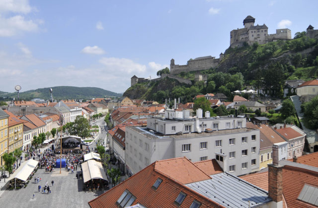 Trenčianski poslanci budú začiatkom jari voliť hlavného kontrolóra