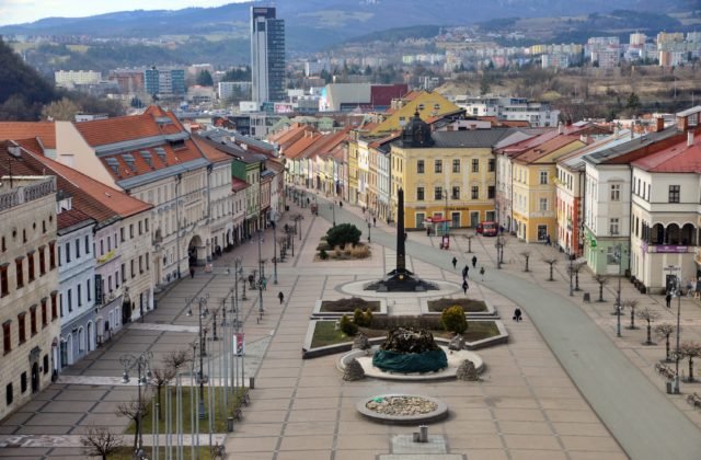 Kolíkovej súdna mapa je diskrimináciou Banskej Bystrice a celého regiónu