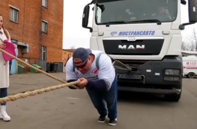 Ruský Hulk stanovil nový svetový rekord