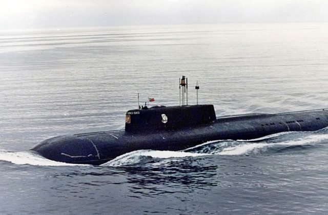 Potopenie ponorky Kursk spôsobila zrážka s ponorkou NATO