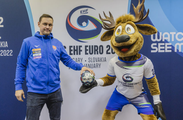 Kukučka po neúspešnej kvalifikácii končí na lavičke slovenských hádzanárov