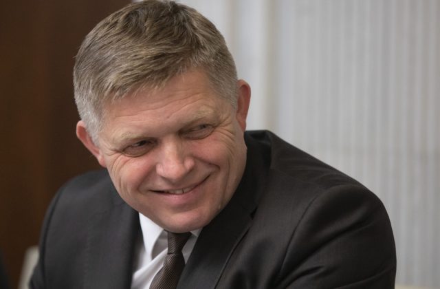 Parlament nesúhlasil s väzbou pre Fica