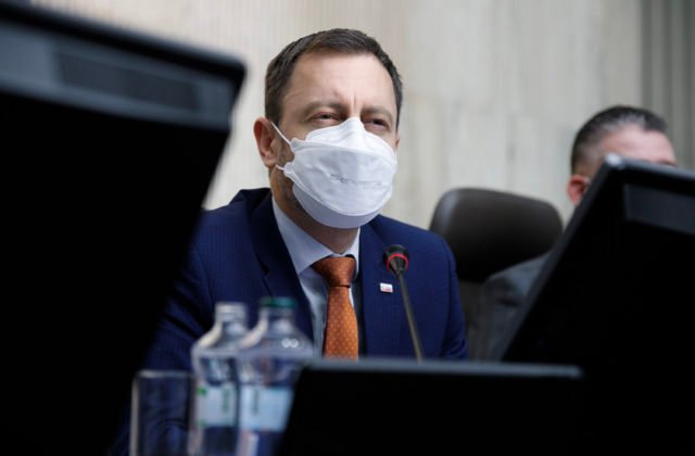 Heger sa postavil na stranu kultúrnej obce a divákov. Podporil postupné otváranie podujatí