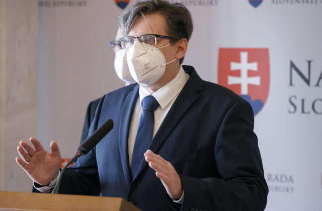 Úrad na ochranu oznamovateľov protispoločenskej činnosti pozná podľa Vetráka len sedem percent Slovákov