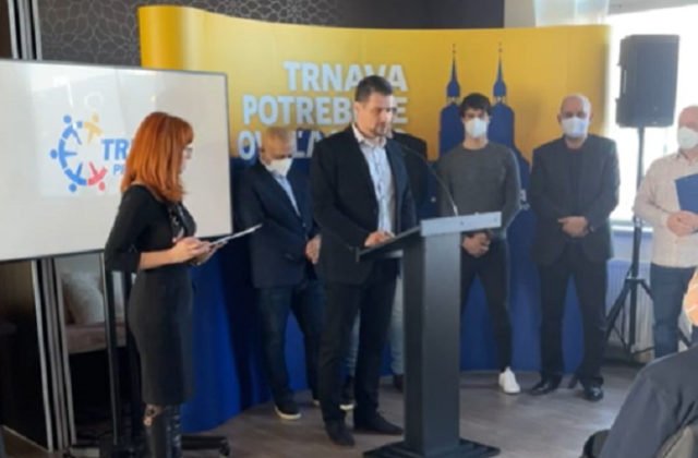 Za primátora Trnavy bude kandidovať aj Branislav Baroš