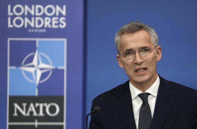 NATO dodá Ukrajine vybavenie proti dronom
