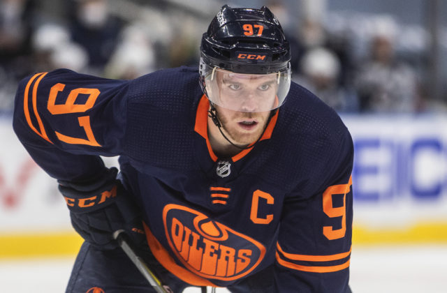 McDavid po šiesty raz s minimálne 80 bodmi