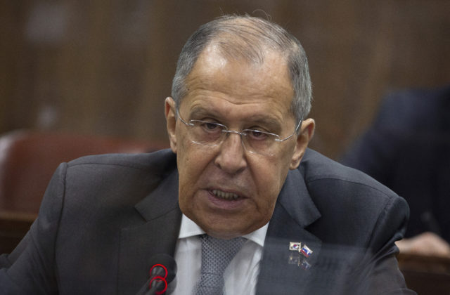 Lavrov: Mal by existovať zoznam zbraní