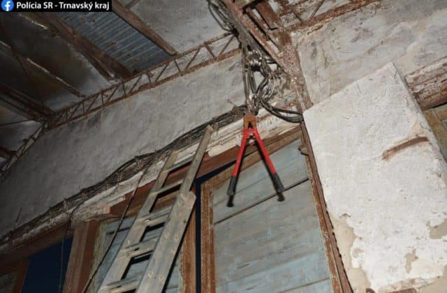 Mladíkovi sa stala osudnou krádež elektrických káblov