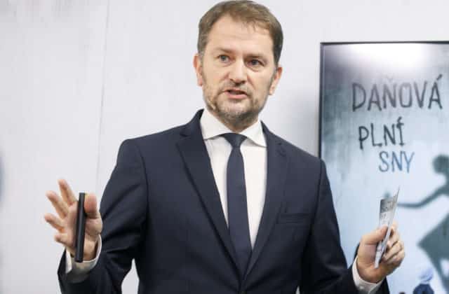 Matovič trvá na zvyšovaní daní výmenou za zvyšovanie platov učiteľov. Verí