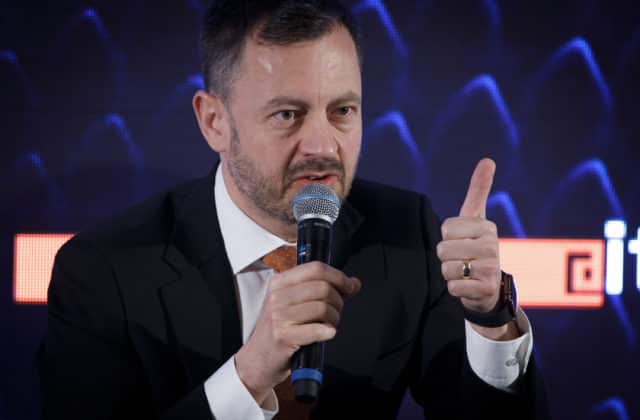 Hegerova nová 76-ka získala aj podpis Klusa