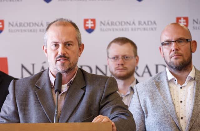 Kotlebov brat Marek chce ísť v jeho šľapajach