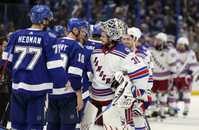 Tampa môže vo finále NHL skompletizovať hetrik