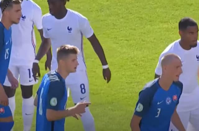 Slovenská „19“ vstúpila do ME krutým debaklom od Francúzska
