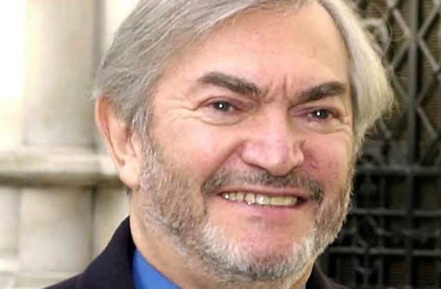 Zomrel britský hudobný skladateľ Monty Norman