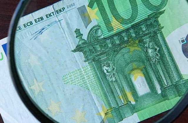 Ak máte aj vy nárok na jednorazový príspevok 100 eur od štátu