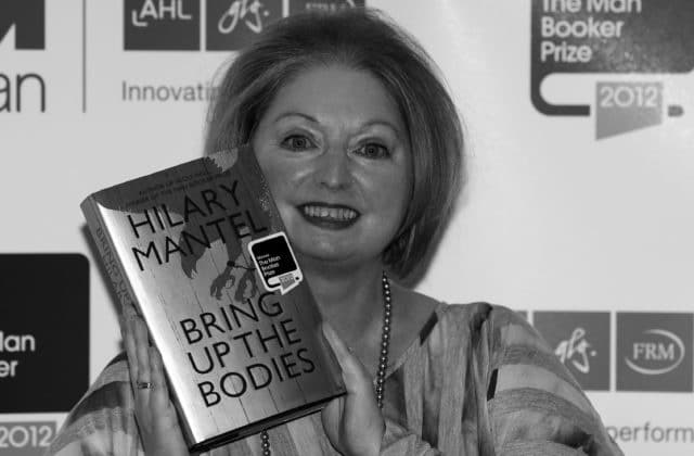 Zomrela Hilary Mantel