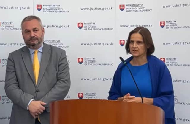 Kolíkovej novela infozákona je ďalším krokom k zvýšeniu transparentnosti verejnej správy