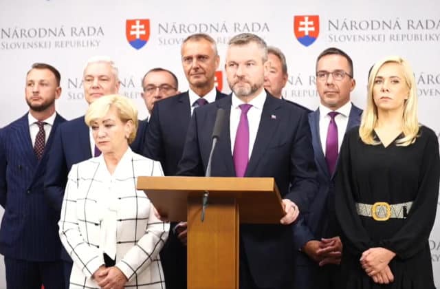 Hlas-SD zahlasuje za odvolanie Matoviča len vtedy
