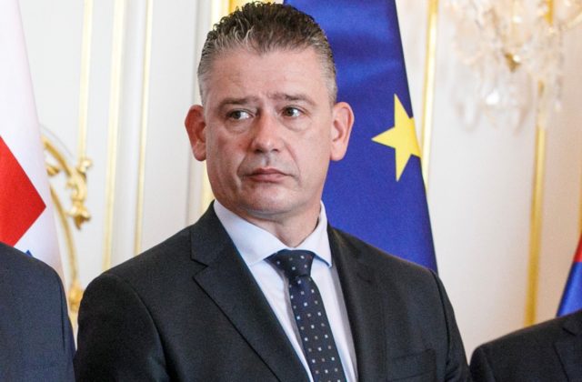 Klamstvá a bludy