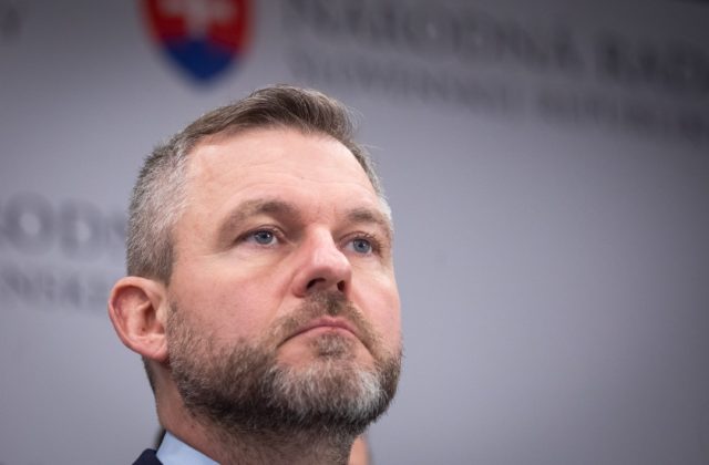 Tají Pellegrini najväčšiu bilbordovú kampaň? Podľa TIS ju nie je možné presne vyčísliť