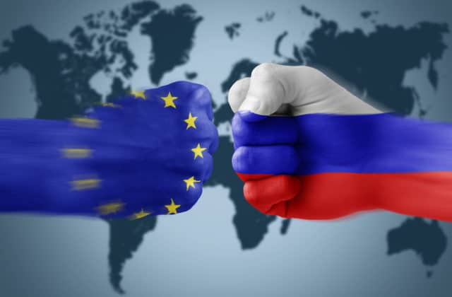 Európska únia schválila 13. balík sankcií proti Rusku