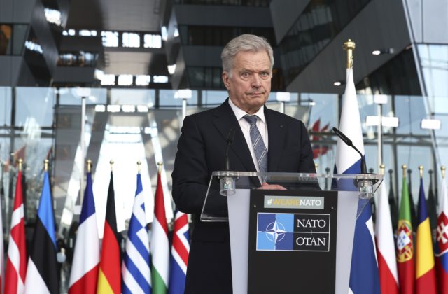Fínsko ohlásilo 12. balík vojenskej pomoci Ukrajine