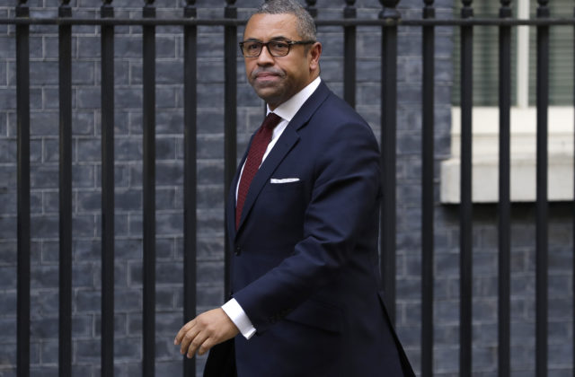 Britský minister zahraničných vecí Cleverly ohlásil nové sankcie voči Rusku