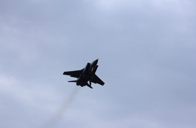 Ruské stíhačky MiG-31K sa zamerali na ukrajinské vojenské letiská