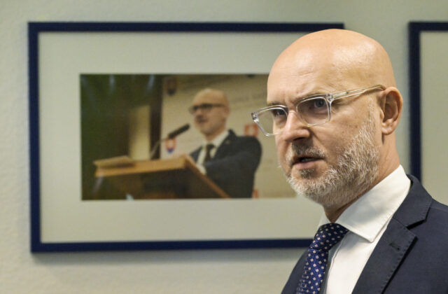 Nominácia Huliaka na ministra športu bude hanbou pre celé Slovensko