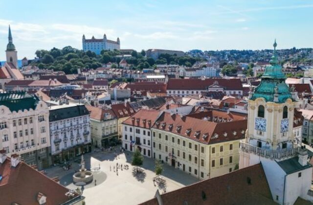 Staré Mesto bude pokračovať v investíciách do verejných priestranstiev