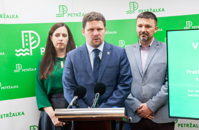 Petržalka predložila výsledky hĺbkového auditu poslancom aj polícii