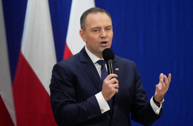 Poľský prezident Nawrocki zrušil schôdzku s Orbánom