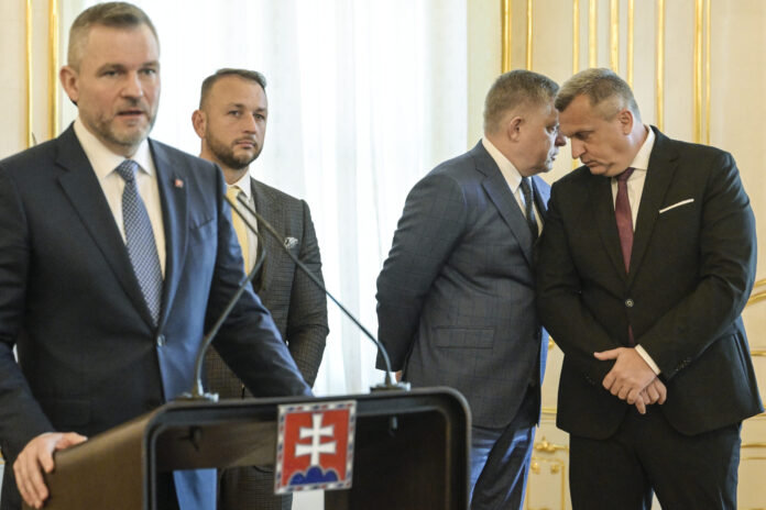 Pád vlády podľa Pellegriniho nehrozí