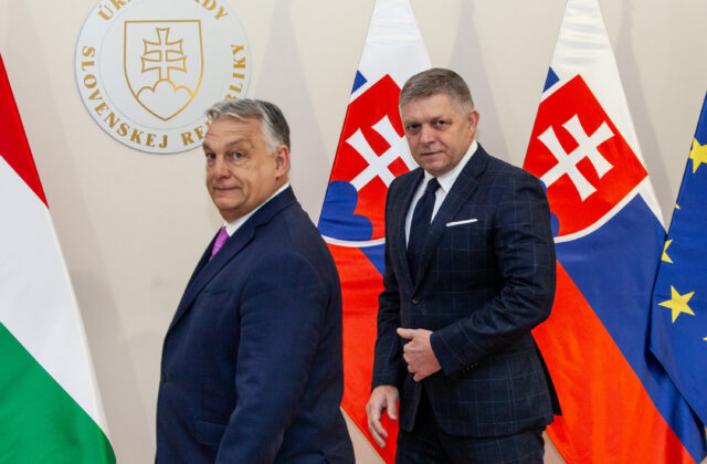 Politológ: Slovensko sa po Orbánovej prehre v parlamentných voľbách môže stať posledným významnejším „klinovým“ aktérom v Európskej únii
