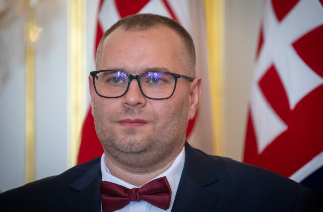 Šimko po stretnutí s ombudsmanom pripúšťa kompromis pri novele o Košiciach