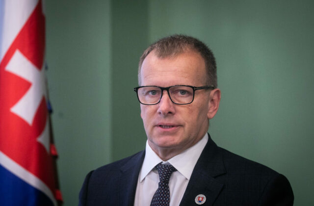 Boris Kollár sa ospravedlnil policajtovi Jánovi Čurillovi za výrok o takzvanej „čurillovskej mafii“